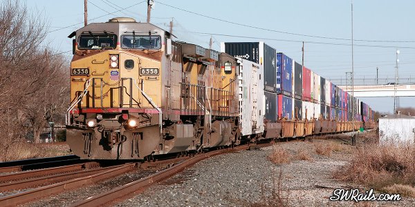 Union Pacific train at Rosenberg, TX