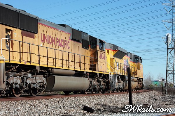 UP-8698-Jan-2-2012-047