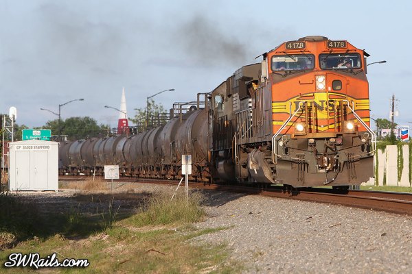 Manifest freight train BNSF 4178 at Stafford TX 