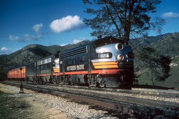 Southern Pacific train 52,  the San Joaquin Daylight passenger train at Walong CA in 1958