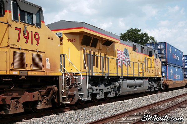 UP ES44AC 7960 at Houston, TX
