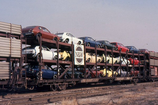Ford Pintos in-transit on railcars in Detroit in 1976