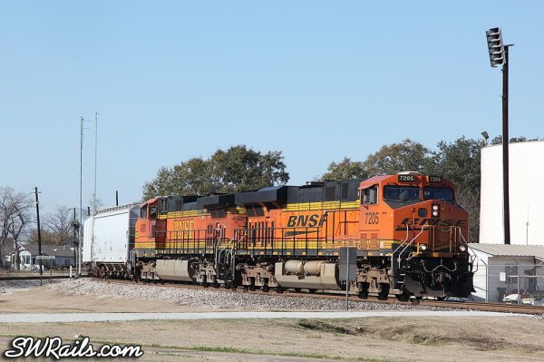 BNSF 7205 at Manchester Jct in Houston TX