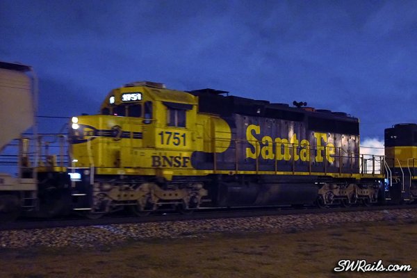 BNSF SD40-2 1751 at Pasadena TX