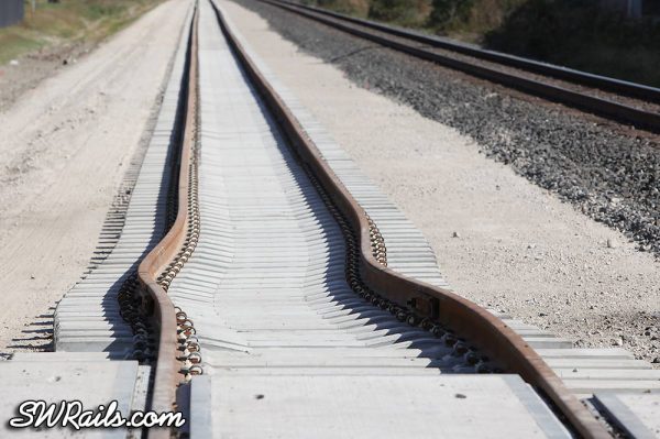 New mainline on UP Glidden sub