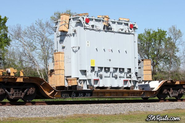 QTTX 130528 flat car