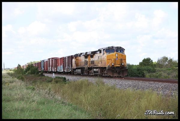 Union Pacific LHT44 local at Missouri City TX