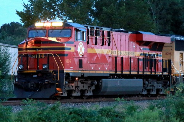 NS 8114 (Norfolk Southern heritage) at Houston TX