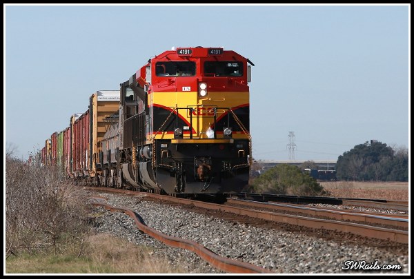 KCS SD70ACE 4191 at Sugar Land TX on freight train