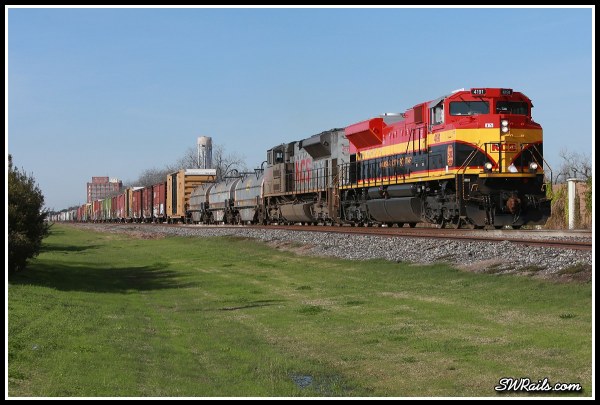 KCS SD70ACE 4191 at Sugar Land TX on freight train